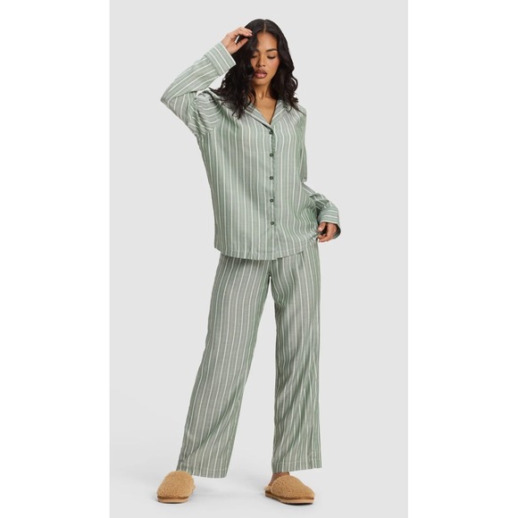 Cozy Earth Pajama Set Women L Sage Green White Striped Long Sleeve Lounge Sleep - Picture 1 of 10